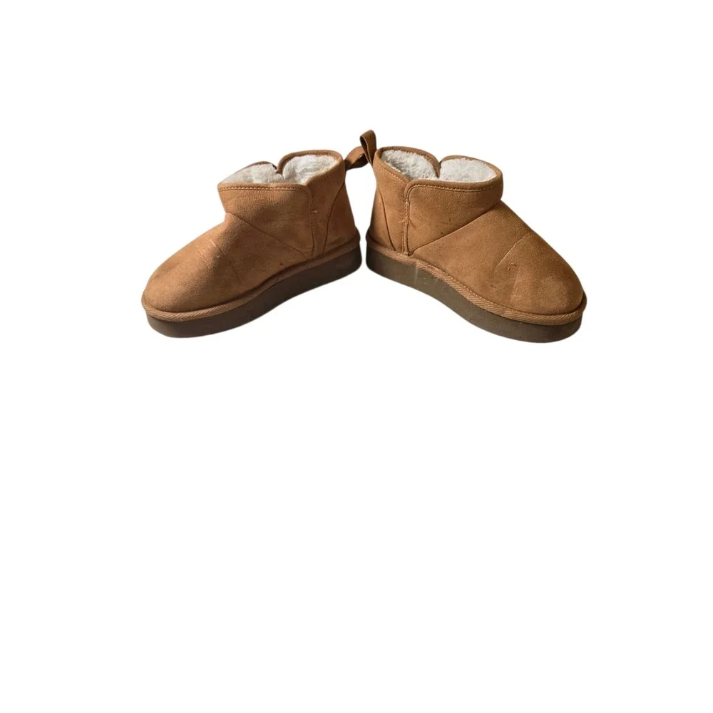 N/A cozy chestnut